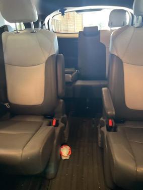 2021 Toyota Sienna XSE 7 Passenger