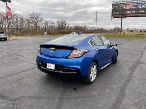 2017 Chevrolet Volt LT