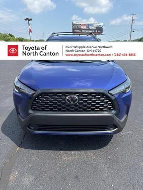 2025 Toyota Corolla Cross LE