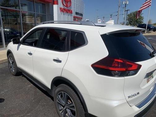 2019 Nissan Rogue SV