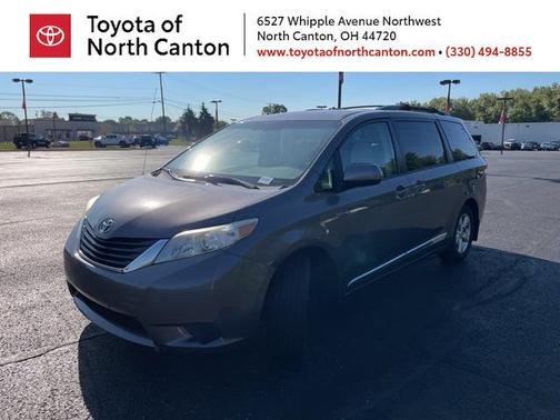 2012 Toyota Sienna LE