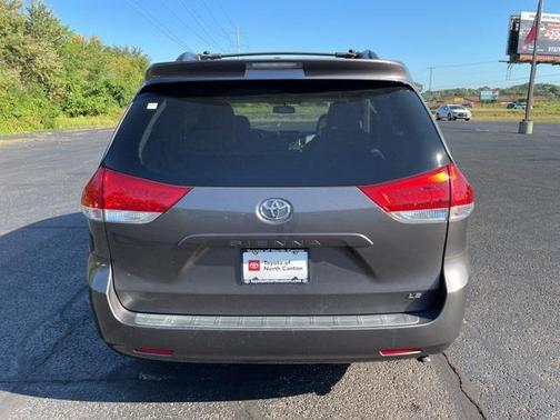 2012 Toyota Sienna LE