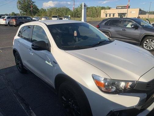 2017 Mitsubishi Outlander Sport 2.0 LE