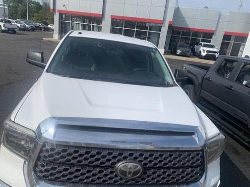 2018 Toyota Tundra SR5