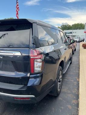 2023 Chevrolet Suburban LS