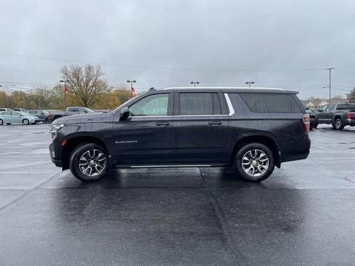 2023 Chevrolet Suburban LS