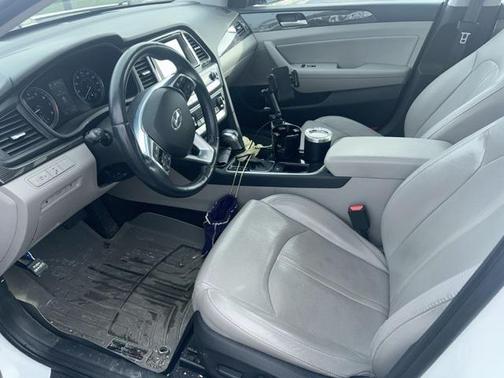 2018 Hyundai SONATA Limited