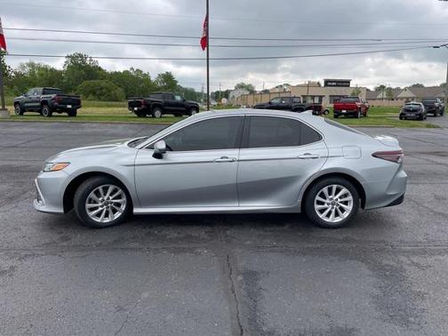 2021 Toyota Camry LE