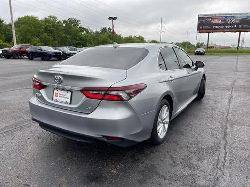 2021 Toyota Camry LE