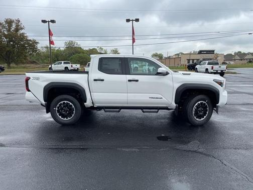 2025 Toyota Tacoma TRD Off Road