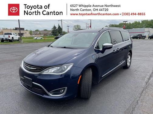 2017 Chrysler Pacifica Hybrid Platinum