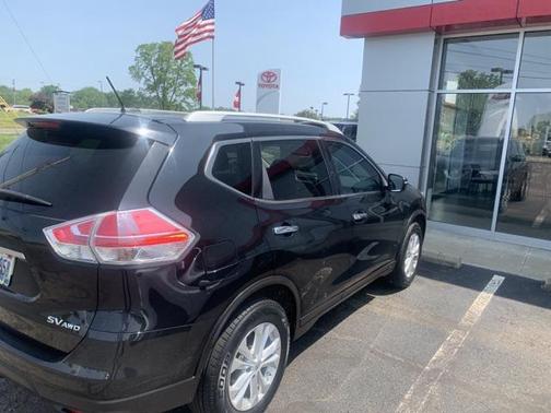 2015 Nissan Rogue SV