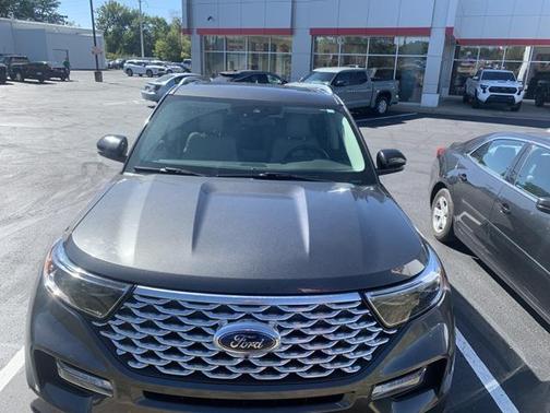 2020 Ford Explorer Platinum