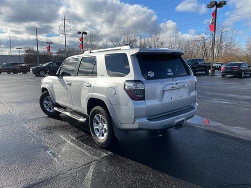 2018 Toyota 4Runner SR5