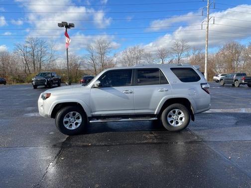 2018 Toyota 4Runner SR5