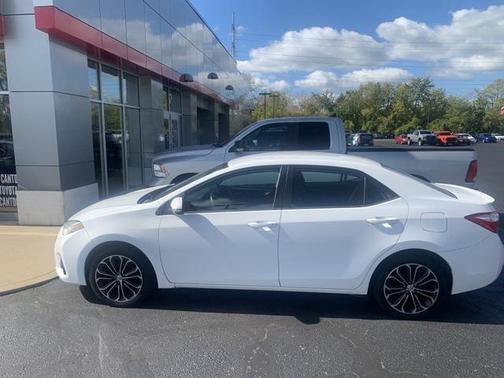 2015 Toyota Corolla S Plus
