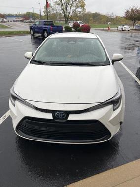 2024 Toyota Corolla Hybrid LE