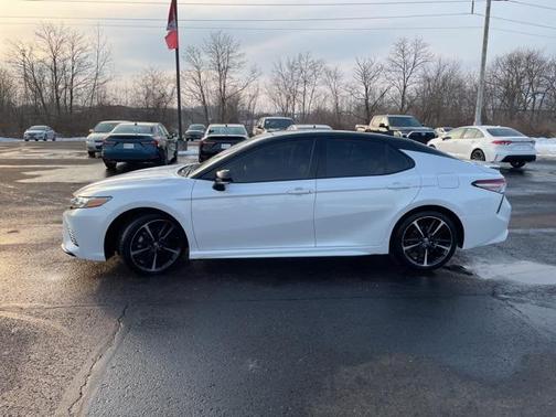 2019 Toyota Camry XSE