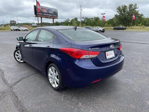2013 Hyundai ELANTRA Limited
