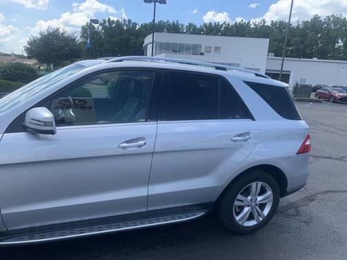 2013 Mercedes-Benz M-Class 4MATIC