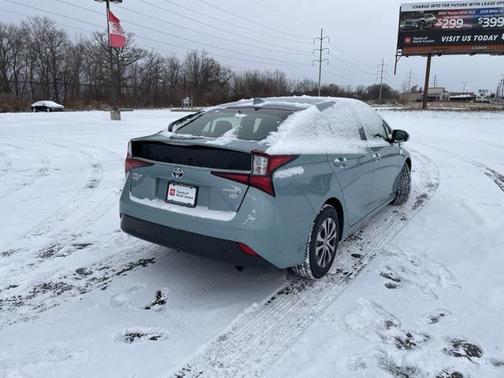 2022 Toyota Prius XLE