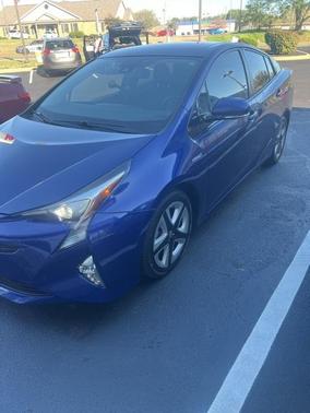 2017 Toyota Prius Four Touring