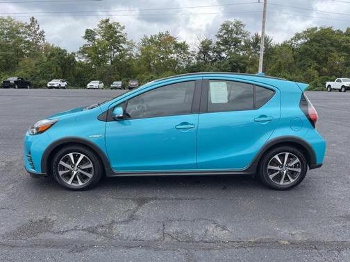 2018 Toyota Prius c Two