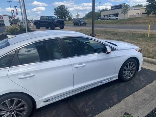 2016 Hyundai SONATA Sport