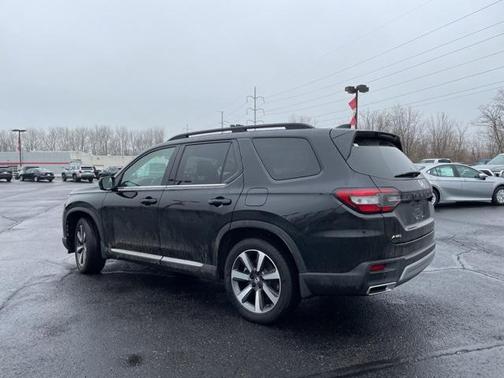 2025 Honda Pilot Elite