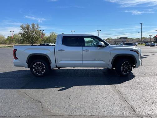 2023 Toyota Tundra Hybrid Limited
