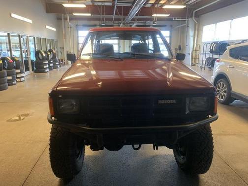 1985 Toyota 4Runner Base