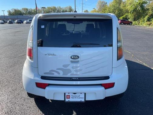 2011 Kia Soul +