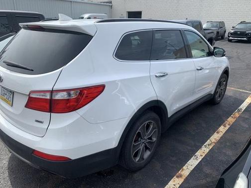 2014 Hyundai SANTA FE GLS