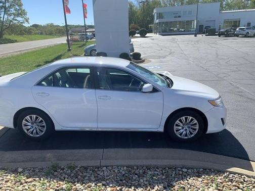 2014 Toyota Camry LE