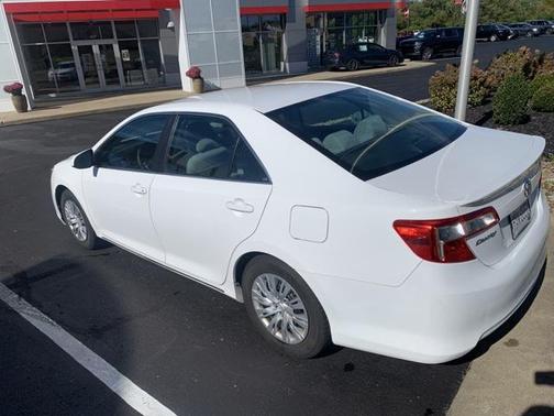 2014 Toyota Camry LE