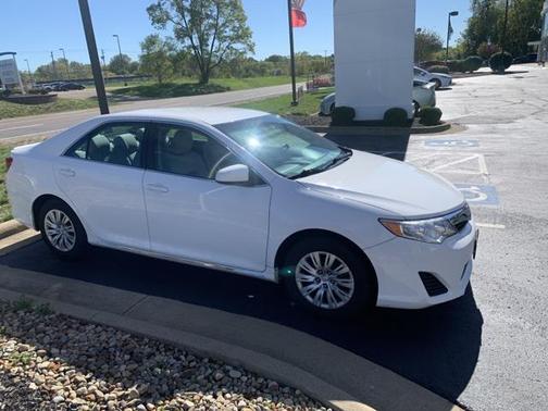 2014 Toyota Camry LE