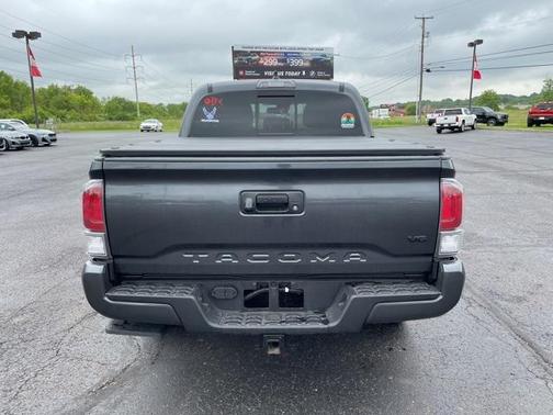 2022 Toyota Tacoma TRD Sport