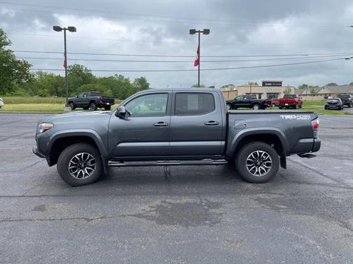 2022 Toyota Tacoma TRD Sport