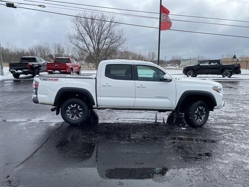 2023 Toyota Tacoma TRD Sport