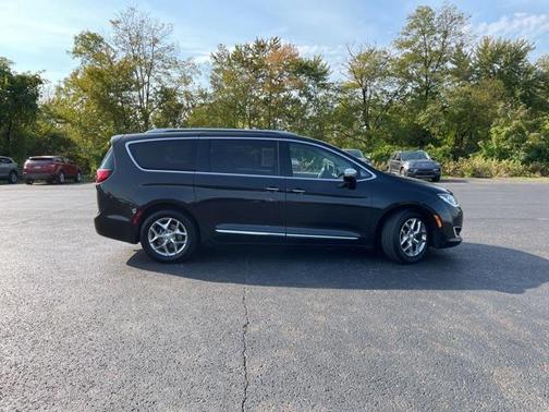 2018 Chrysler Pacifica Limited