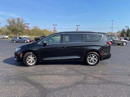 2018 Chrysler Pacifica Limited