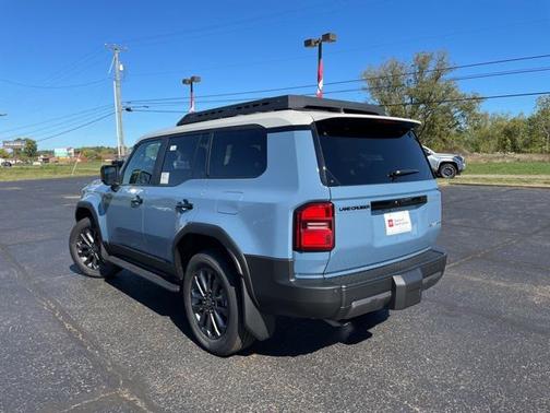 2025 Toyota Land Cruiser Base