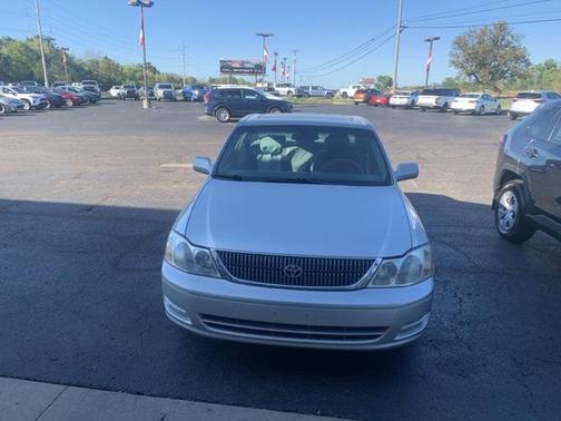 2000 Toyota Avalon XL
