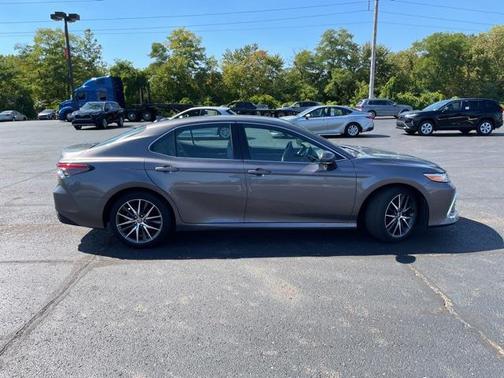 2023 Toyota Camry XLE
