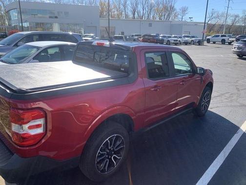 2022 Ford Maverick Lariat
