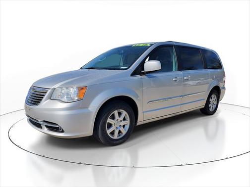 2012 Chrysler Town & Country Touring