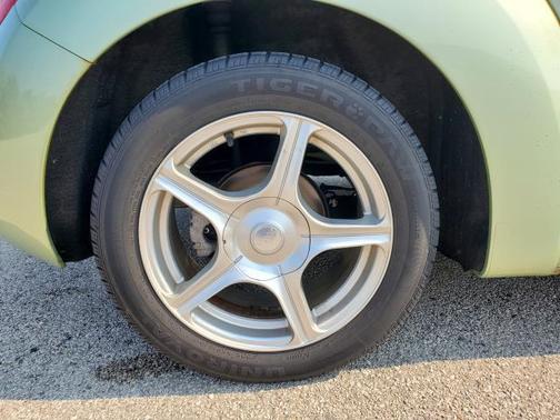 2010 Volkswagen New Beetle 2.5L