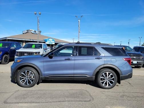 2021 Ford Explorer ST