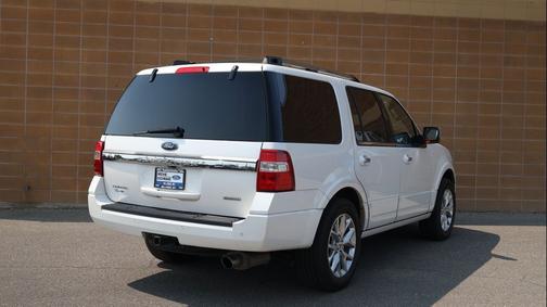 White Platinum Metallic Tri-Coat 2017 Ford Expedition Limited
