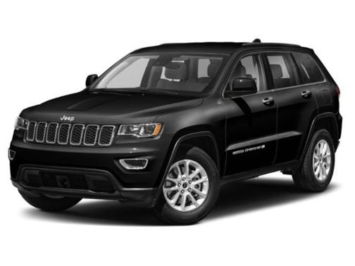 Diamond Black Crystal Pearlcoat 2022 Jeep Grand Cherokee Laredo